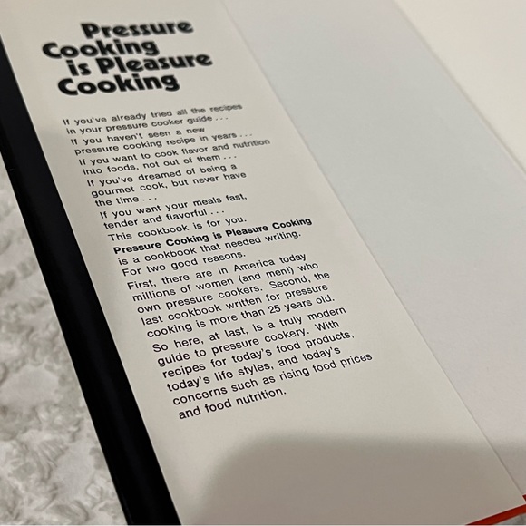 Pressure Cooking Is Pleasure Cooking by Patricia Phillips 1980s - Picture 4 of 7